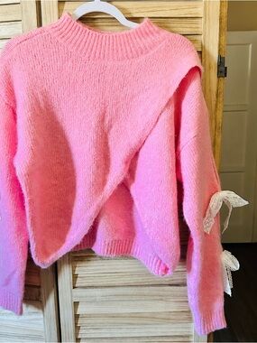 Women's Pink Crewneck Sweater with Lace Sleeve Tie